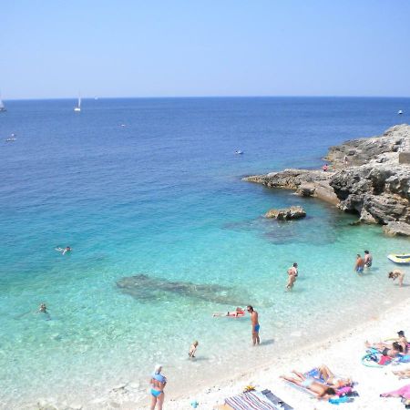Apartman Adriatic Pola Esterno foto