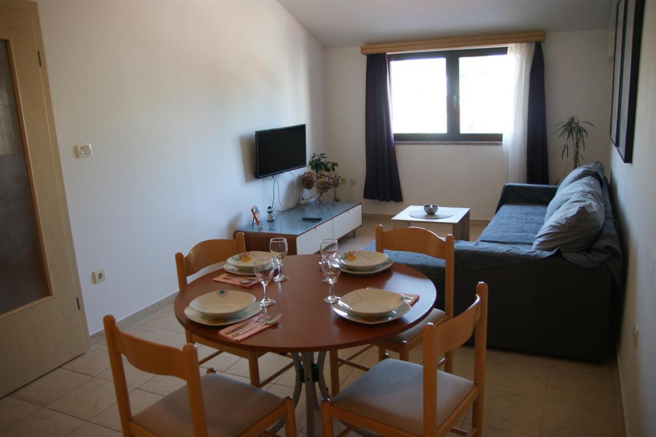 Apartman Adriatic Pola Esterno foto