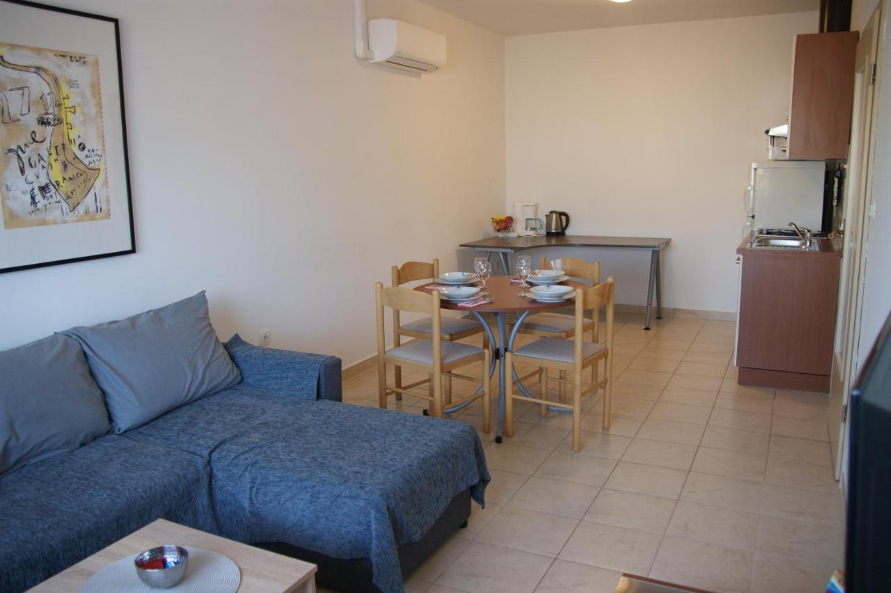 Apartman Adriatic Pola Esterno foto