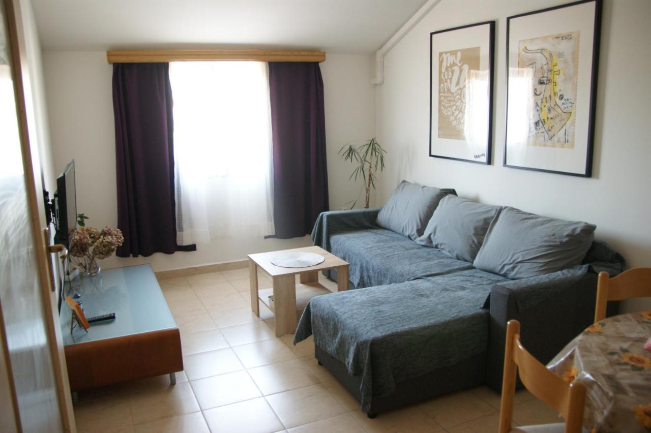 Apartman Adriatic Pola Esterno foto