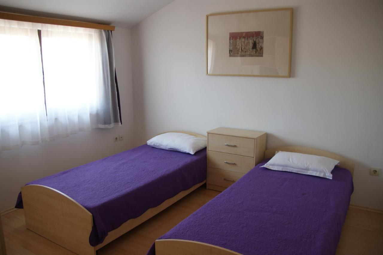 Apartman Adriatic Pola Esterno foto