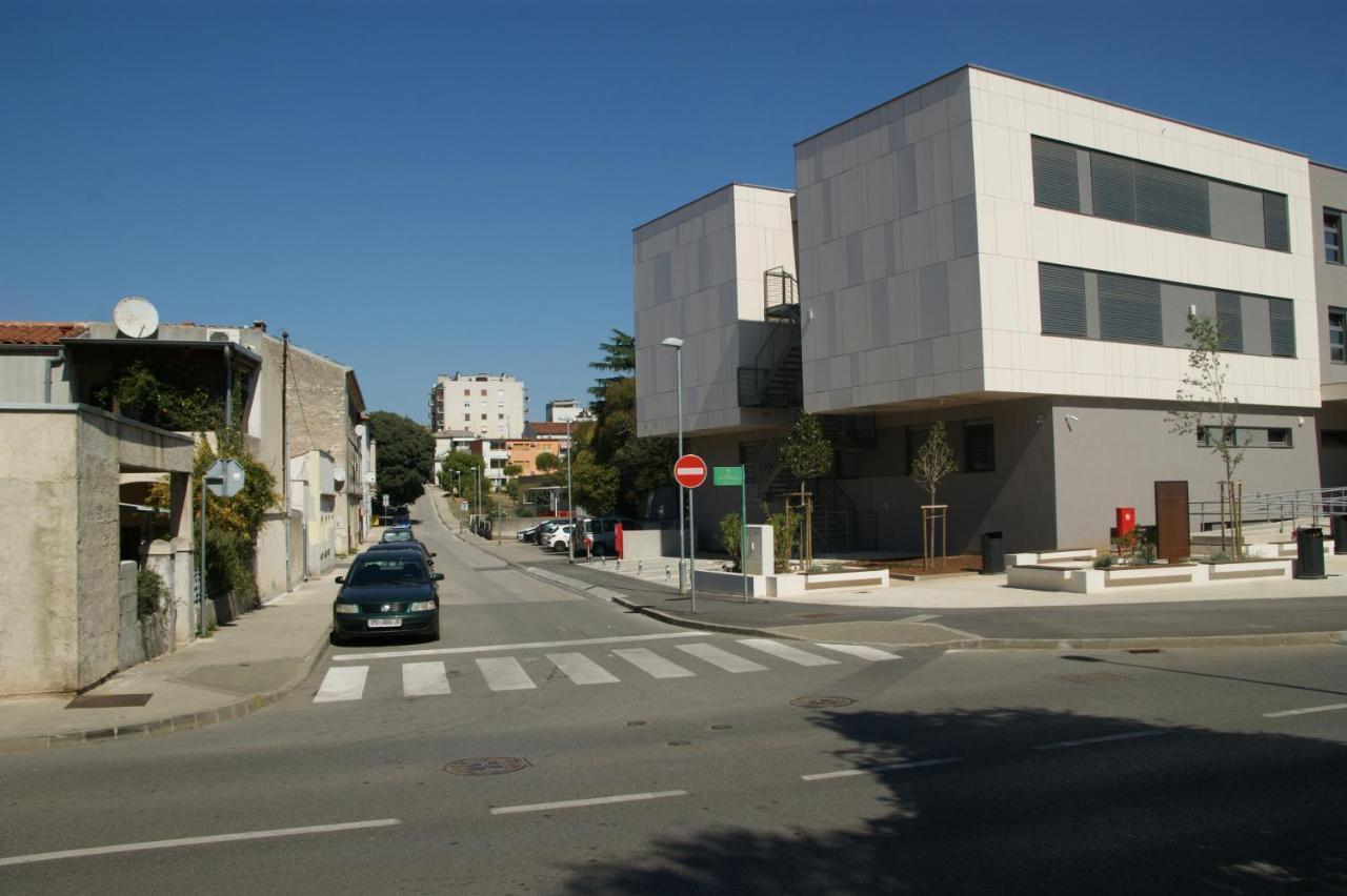 Apartman Adriatic Pola Esterno foto