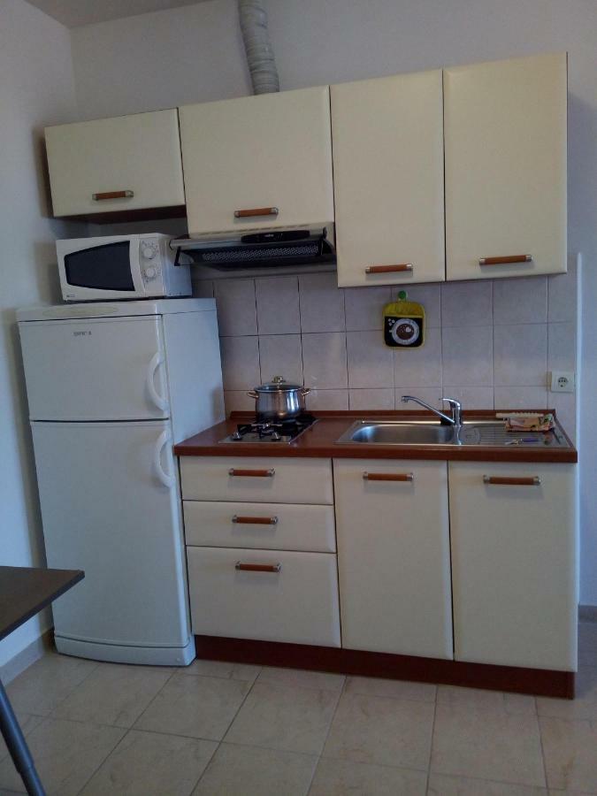 Apartman Adriatic Pola Esterno foto