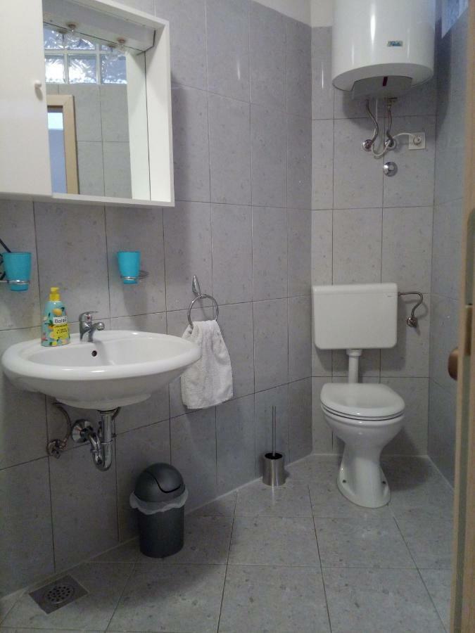 Apartman Adriatic Pola Esterno foto